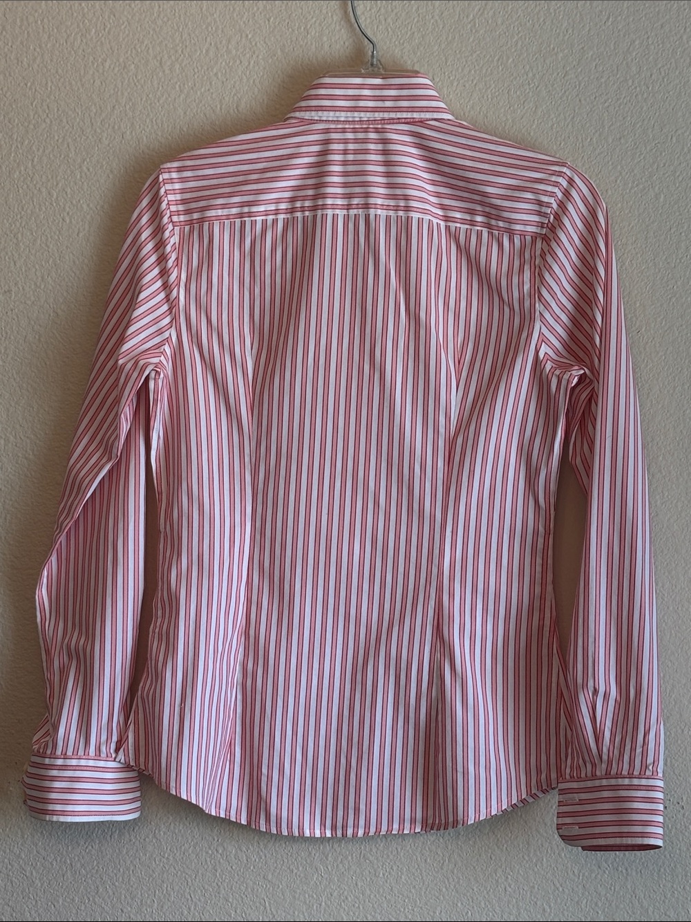 Women’s Banana Republic Pink Stripe Button-Up Shirt - Picture 2 of 9